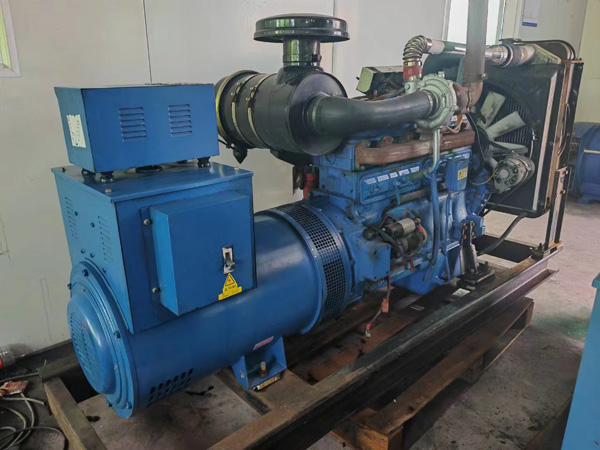 萍乡100kW柴油发电机组使用多级机油有哪些优缺点？
